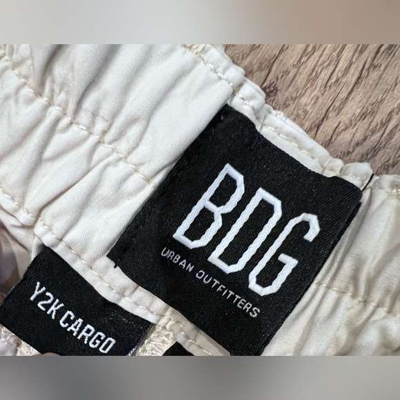 BDG Y2K Low-Rise Cargo Pants - Picture 6 of 7